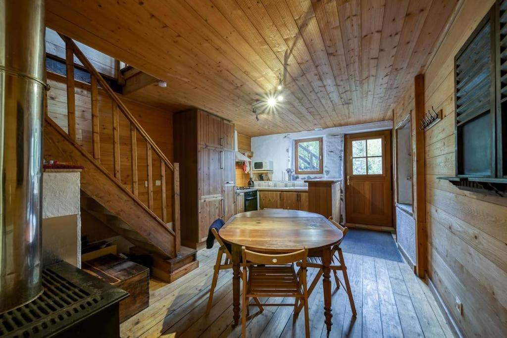 Chalet View On Vanoise Mountain - 3 Bedrooms 70M2 Cevins المظهر الخارجي الصورة